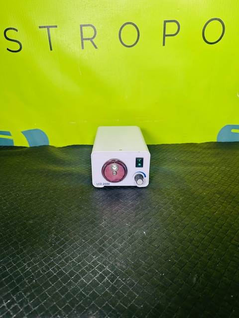 SUNOPTIC LLS-050 LED 2000 LIGHT SOURCE (B990)