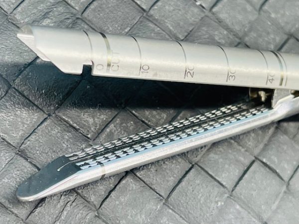 Intuitive Surgical Da Vinci XI 470298 Stapler 45 (B907) - Image 9