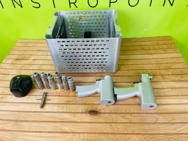 STRYKER SYSTEM 4 POWER INST SET- 4108 SAGITAL SAW, 4103 ROTARY DRILL+ATTACHMENTS (W728) - Image 26
