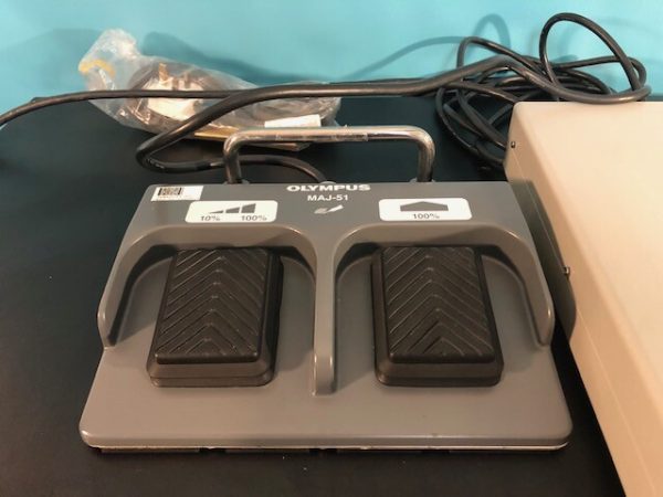 OLYMPUS SONOSURG G ESU WITH FOOTSWITCH AND CASE (T1748) - Image 10