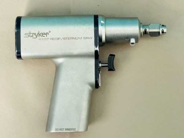 Stryker Recip/Sternum Saw 4107 with Blade Guard 4107-8 (B164) - Image 4