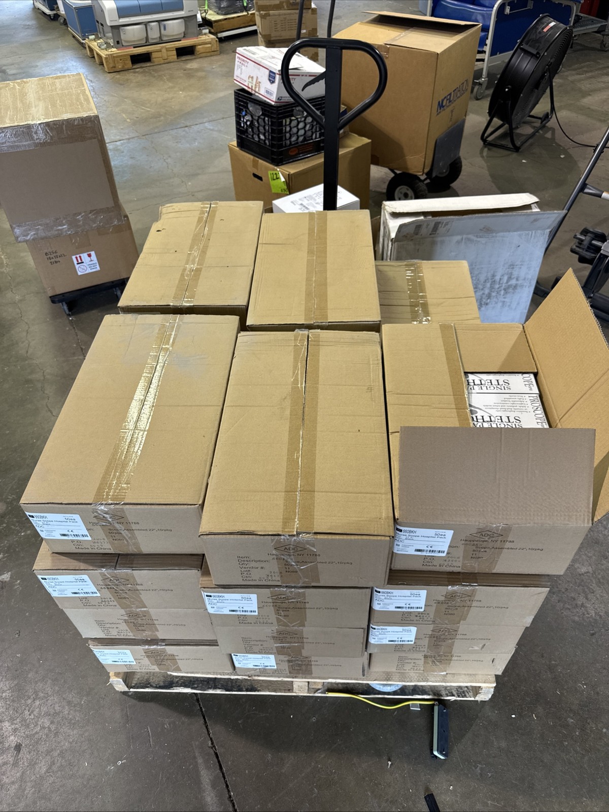 STETHOSCOPE 660BKH SINGLE PATIENT USE BLACK , SIZE 31.5 ",Pallet Lot Of 1150