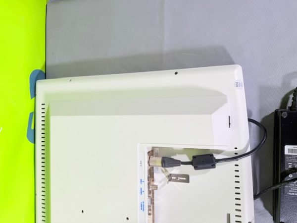 NDS Radiance Ultra 32″ Medical Display Monitor SC-WU32-G1522 w/ P. Supply (C179) - Image 3