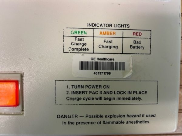 Dyonics Smith & Nephew 3082 Battery Charger MPC IV (w961) - Image 3