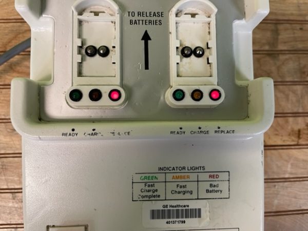 Dyonics Smith & Nephew 3082 Battery Charger MPC IV (w961) - Image 5