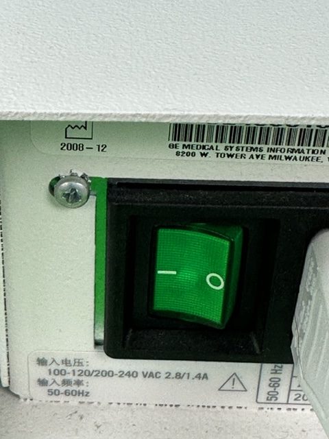 GE SOLAR 8000I  DUAL VIDEO CONSOLE PATIENT MONITOR (B130) - Image 7