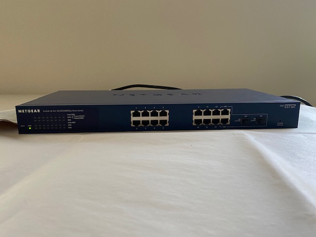 AMX 16-PORT  RACKMOUNT KVM SWITCH (CA2231)