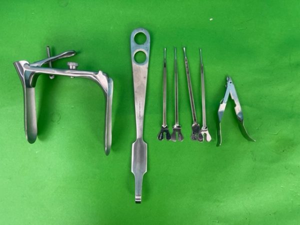 Surgical instruments MISC (B55A) - Image 2