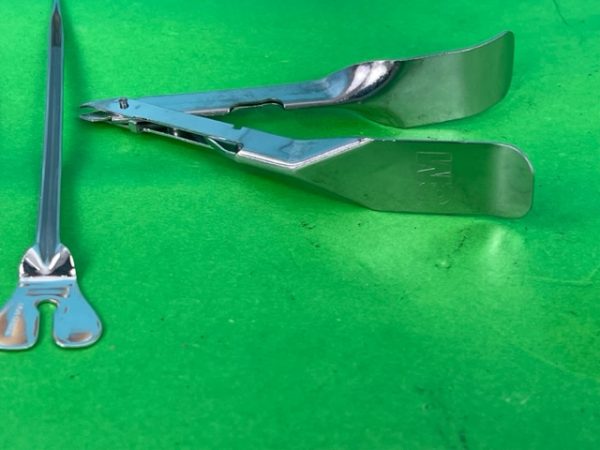 Surgical instruments MISC (B55A) - Image 13