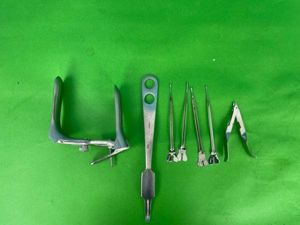 Surgical instruments MISC (B55A) - Image 16