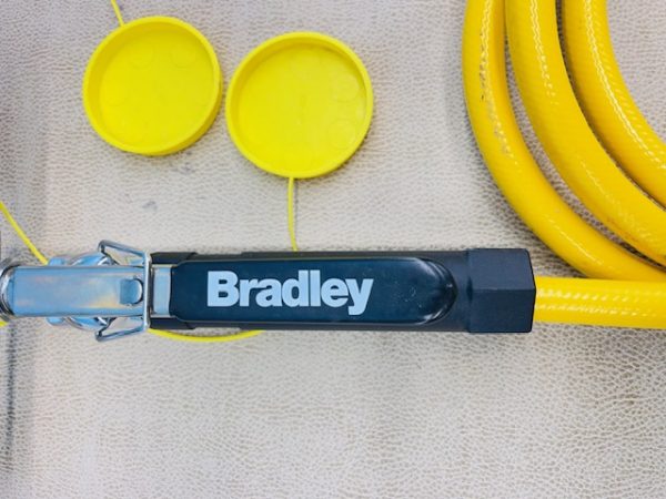 Bradley Countertop Dual Head Drench Hose For Emergency Eyewash (B899) - Image 10