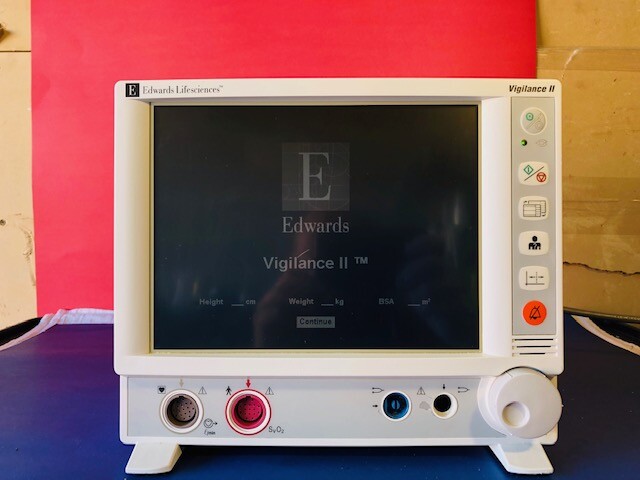 EDWARDS LIFESCIENCES VIGILANCE II PATIENT MONITOR ( 7090, T1541, 9045)