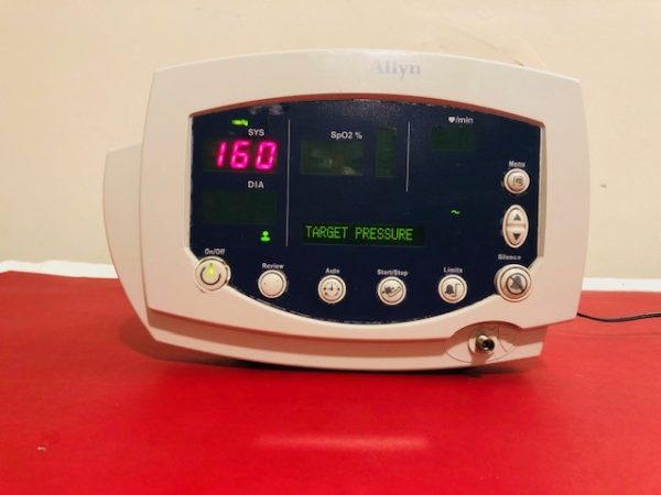 Welch Allyn Patient Monitor (51202) - Image 9