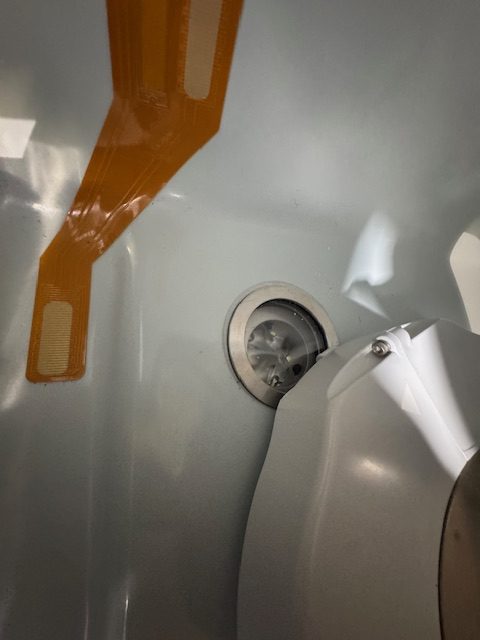 Terumo BCT Spectra Optia Apheresis System DOM: 2012 SN: 1P01310 (C205) - Image 6