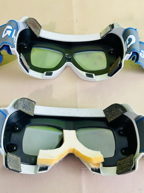 Gyrus ACMI O.D.4+ AT 2100NM L99-LS696 Laser Safety Glasse with case (B495) - Image 9