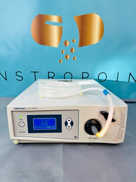 Stryker X8000 Light Source (B685)