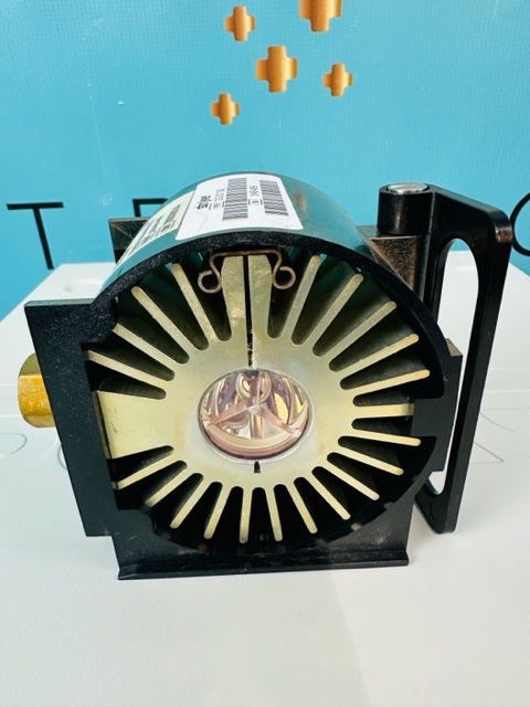 Stryker X8000 Light Source (B685) - Image 15