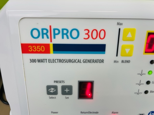 Bovie OR PRO 300 W Electrosurgery Generator A3350 (GA101) - Image 7