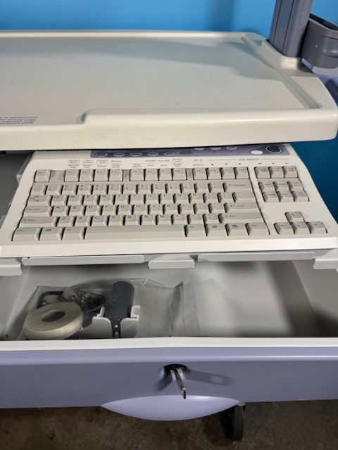 Olympus WM-D60 Endoscopy Cart w/ OEP-3 Printer & Keyboard (C291) - Image 12