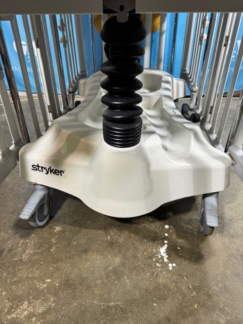 Stryker FL19F-2 Cub Pediatric Crib Stretcher (C290) - Image 14