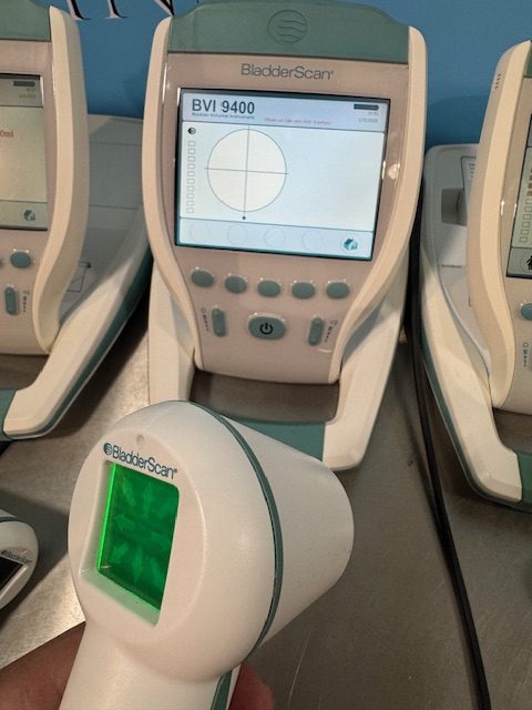 Lot of 4 Bladder Scanners BVI 9400 W/ Probe, Power Supply, and Battery+ Charger (AS15) - Image 15