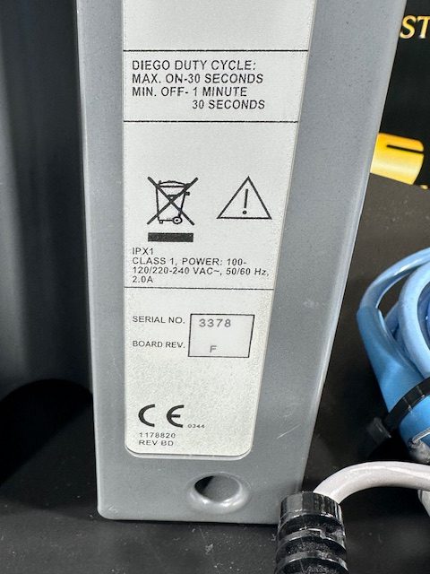 ArthroCare Coblator II w/ flow control valve and Gyrus ACMI Dissector Console, 1 Hand Piece, 3 foot switches (C335) - Image 19