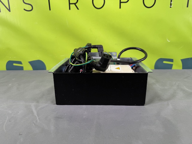 GE portable ultrasound LOGIQ e series isolation box (C140) - Image 11