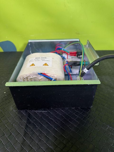 GE Logic E Isolation Box P/N 5420751 Rev 1 S/N 2012100089 (C064) - Image 2