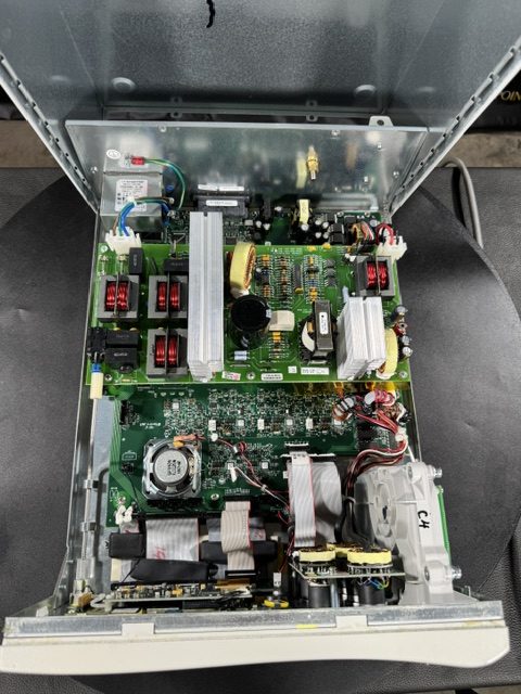 Stryker Core power Instrument Driver for parts (C379) - Image 15