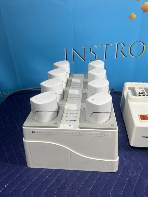 Lot of 3 medical Battery chargers **SEE DESCRIPTION** (AS114) - Image 2