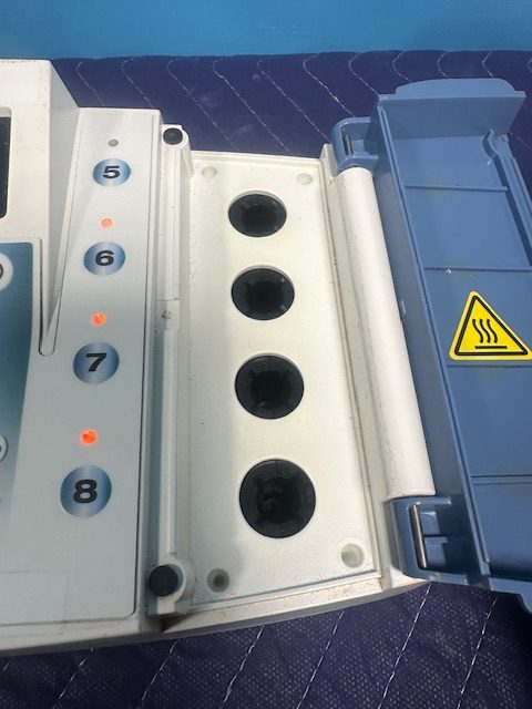 STERIS LCB030 Incubator for Assert SCBI Biological Indicator (Lot of 2) (AS56) - Image 11