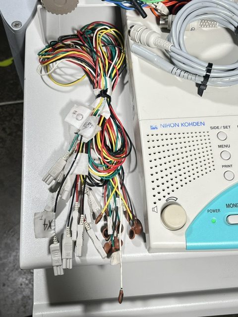 Nihon Kohden Neuropack S1 Series EMG/EP Measuring System (C422) - Image 16
