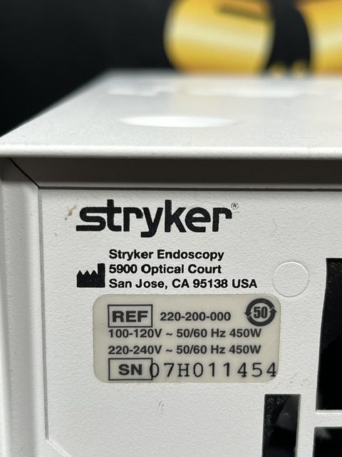 Stryker X8000 Light Source (C416) - Image 15