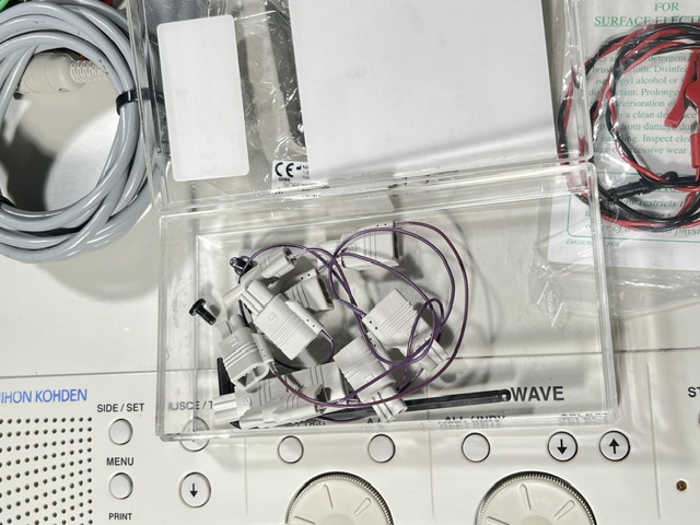 Nihon Kohden Neuropack S1 Series EMG/EP Measuring System (C422) - Image 11